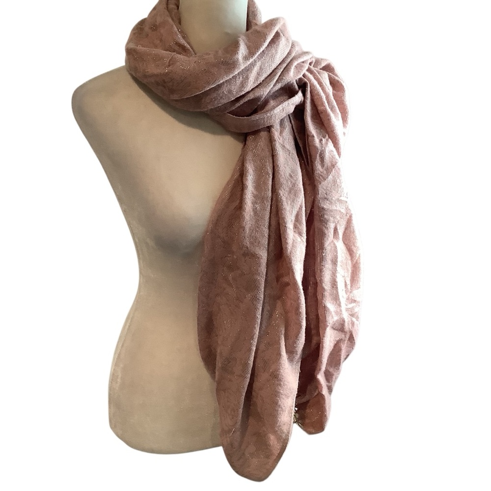 Chic Dusty Pink Scarf